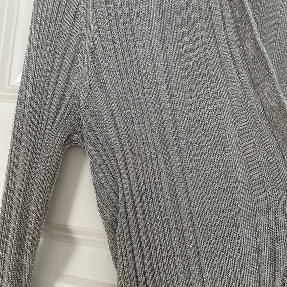 ALC top - Picture 3 of 4